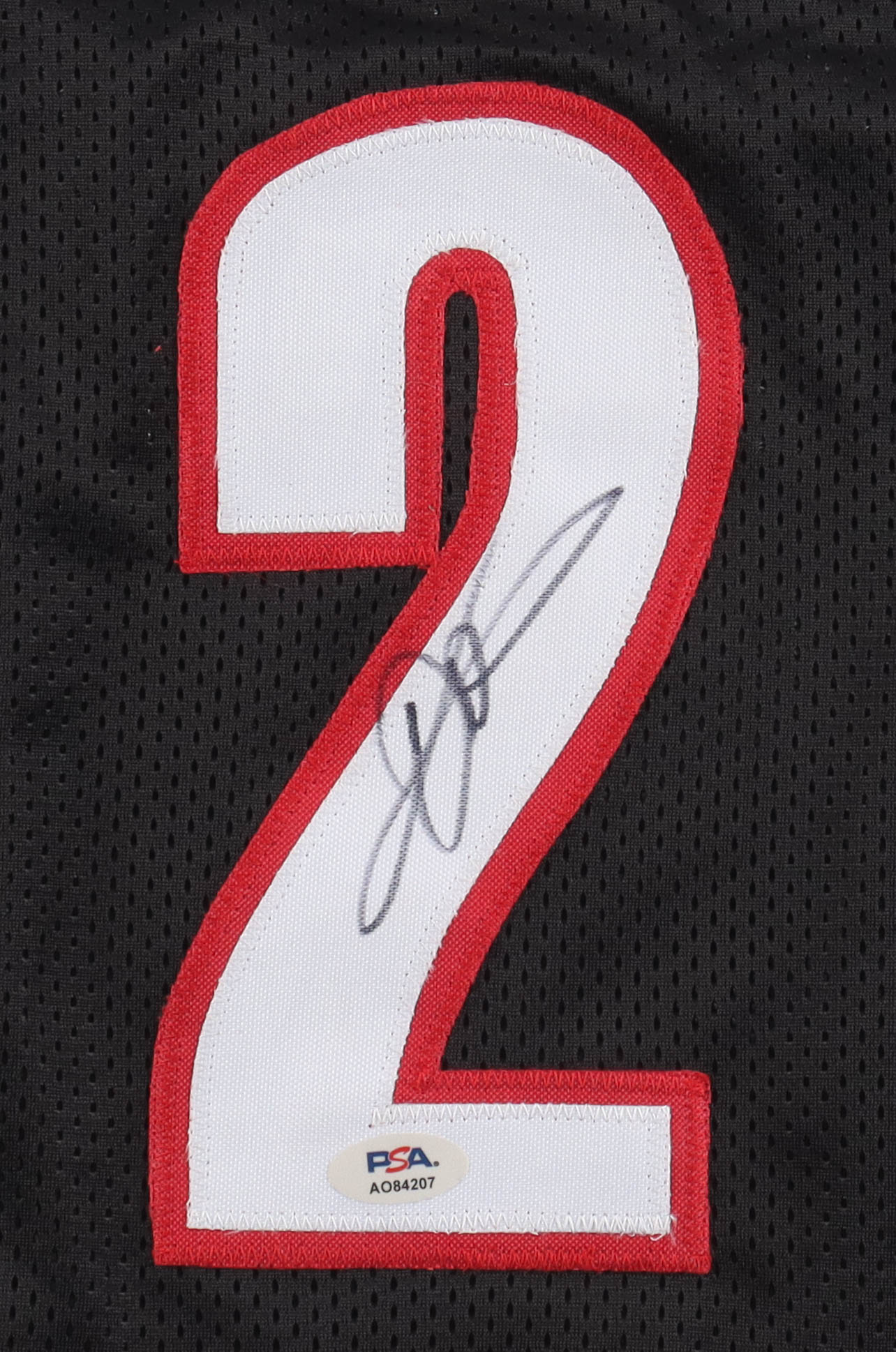 Deandre Ayton Signed Jersey (PSA) at PristineAuction.com Deandre Ayton Signed Jersey (PSA) at PristineAuction.com
