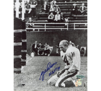 Y.A. Tittle Signed Giants 8x10 Photo Inscribed "HOF 71" (UDA) at PristineAuction.com