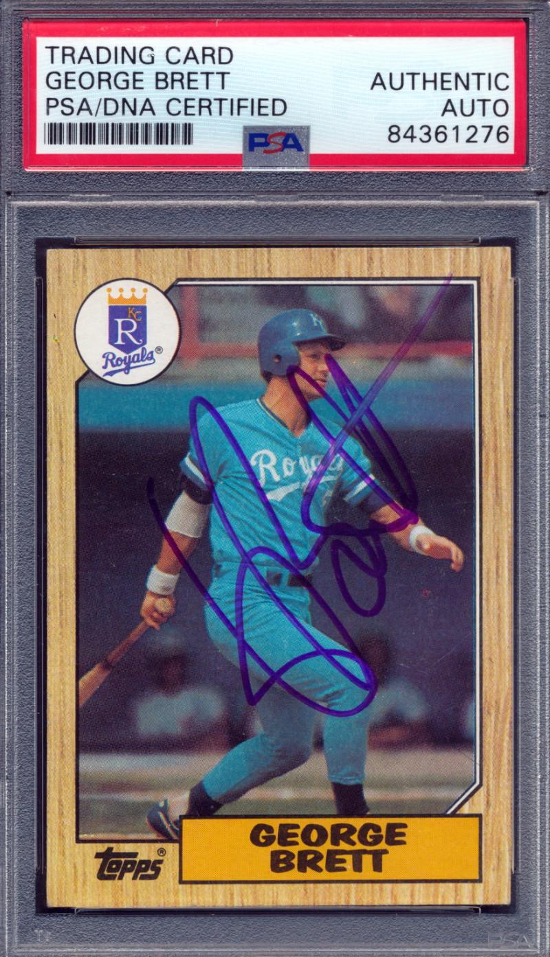 George Brett Signed 1987 Topps #400 (PSA) at PristineAuction.com George Brett Signed 1987 Topps #400 (PSA) at PristineAuction.com