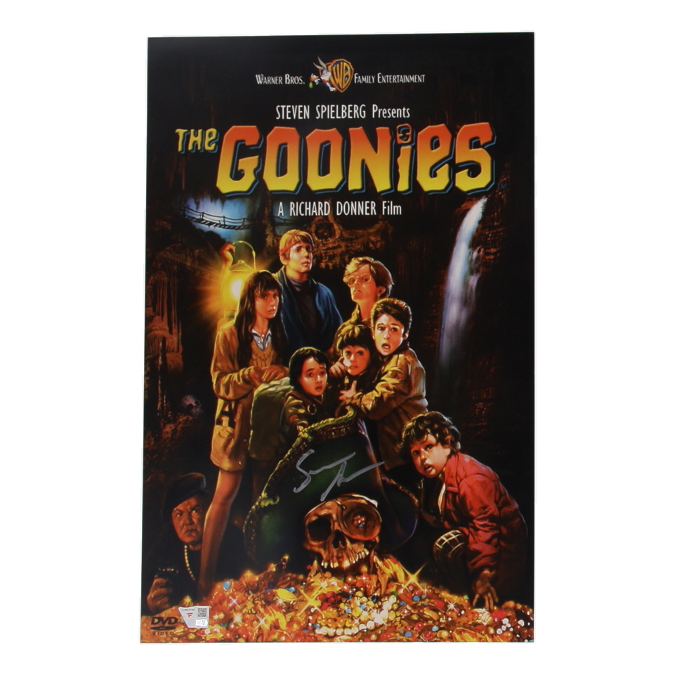 Sean Astin Signed "The Goonies" 11x17 Photo (Fanatics) at PristineAuction.com Sean Astin Signed "The Goonies" 11x17 Photo (Fanatics) at PristineAuction.com
