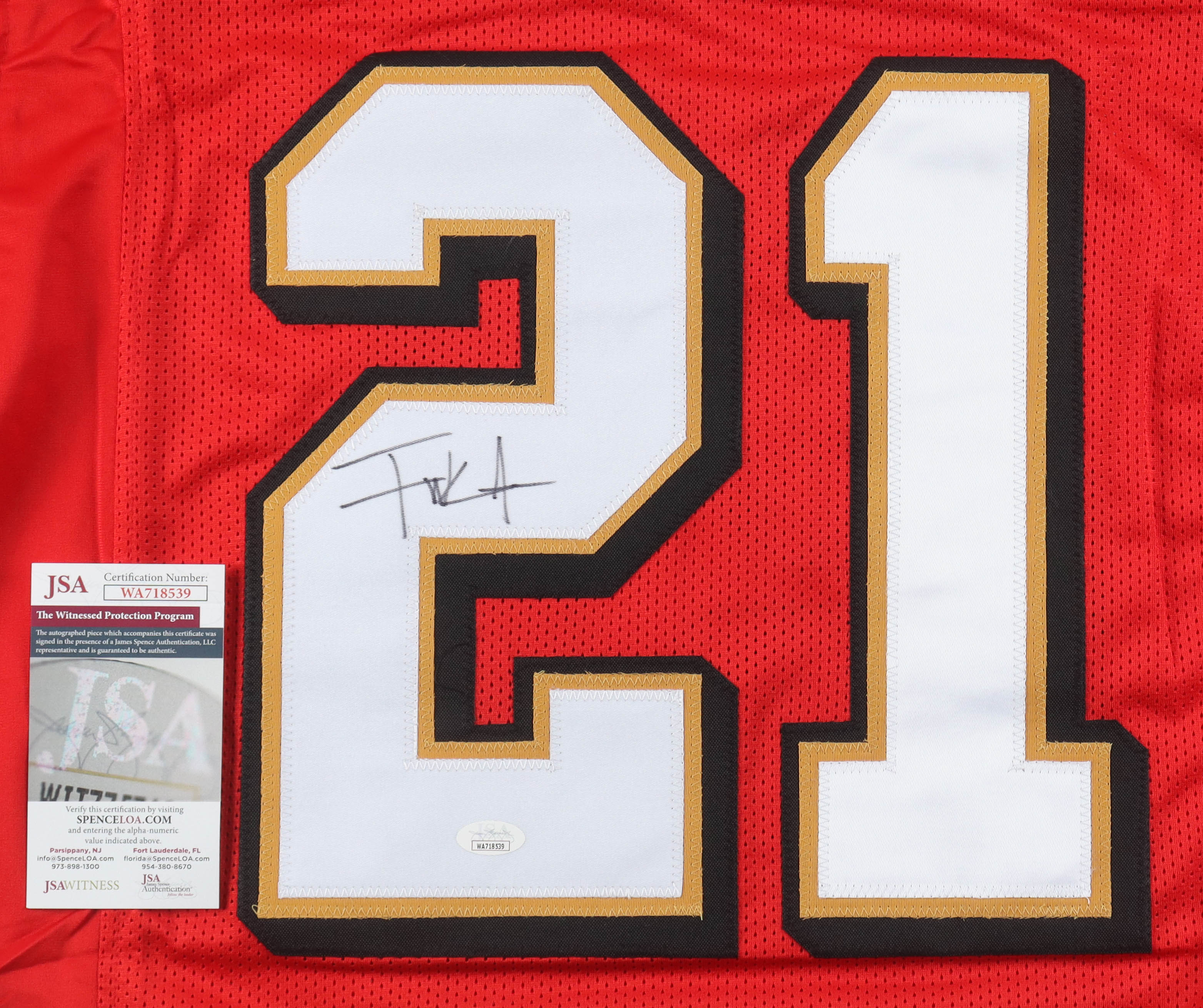 Frank Gore Signed Jersey (JSA) at PristineAuction.com Frank Gore Signed Jersey (JSA) at PristineAuction.com