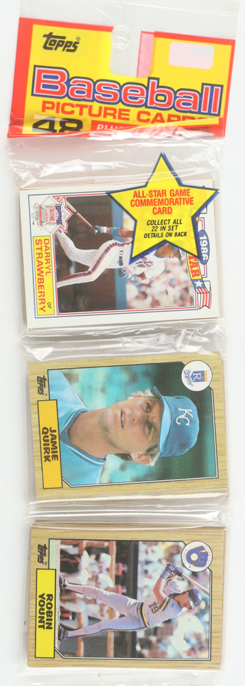 1987 Topps Baseball Picture Cards Rack Pack with (49) Cards at PristineAuction.com 1987 Topps Baseball Picture Cards Rack Pack with (49) Cards at PristineAuction.com