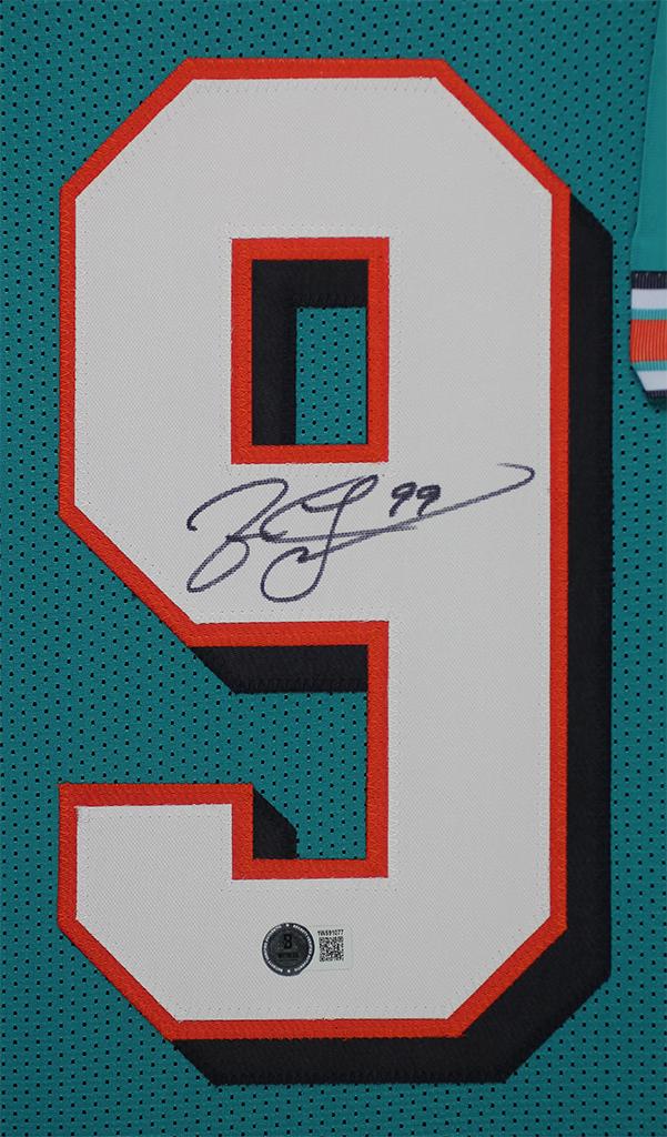 Jason Taylor Signed Custom Framed Jersey Display (Beckett) at PristineAuction.com Jason Taylor Signed Custom Framed Jersey Display (Beckett) at PristineAuction.com