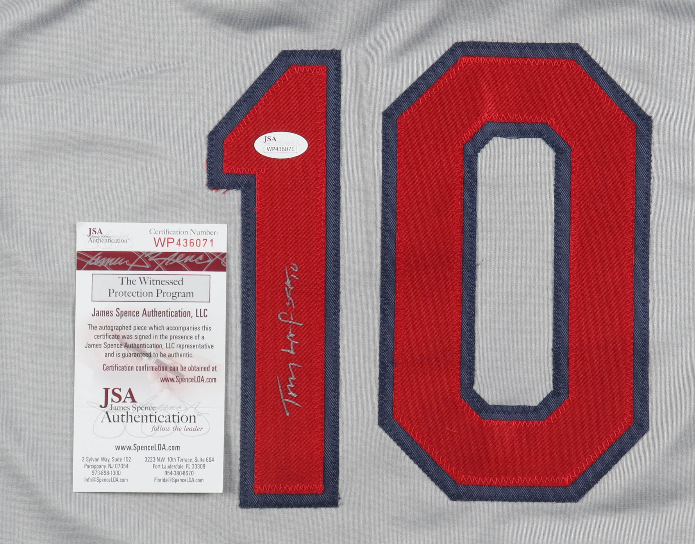 Tony La Russa Signed Jersey (JSA) at PristineAuction.com Tony La Russa Signed Jersey (JSA) at PristineAuction.com
