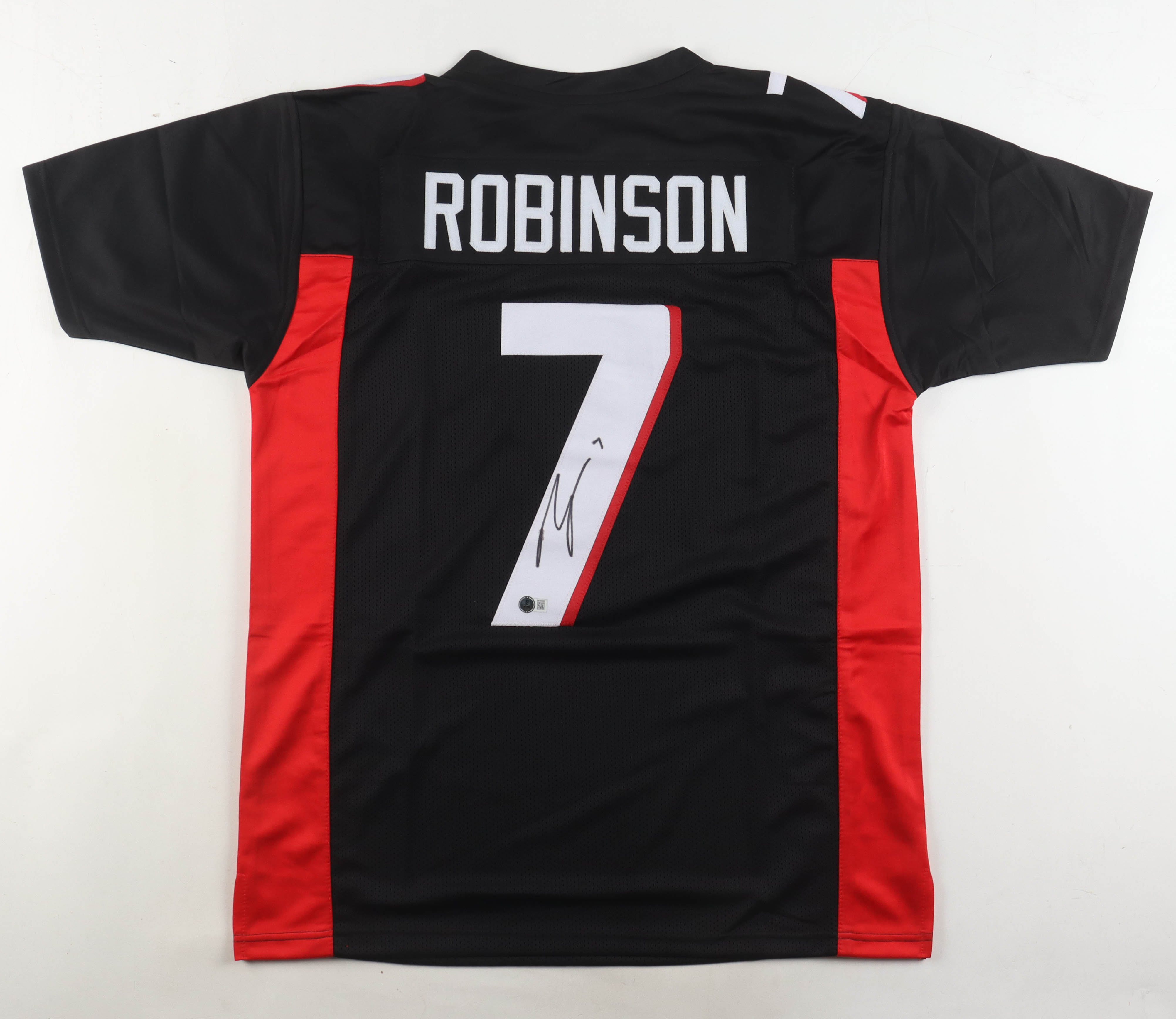 Bijan Robinson Signed Jersey (Beckett) at PristineAuction.com Bijan Robinson Signed Jersey (Beckett) at PristineAuction.com