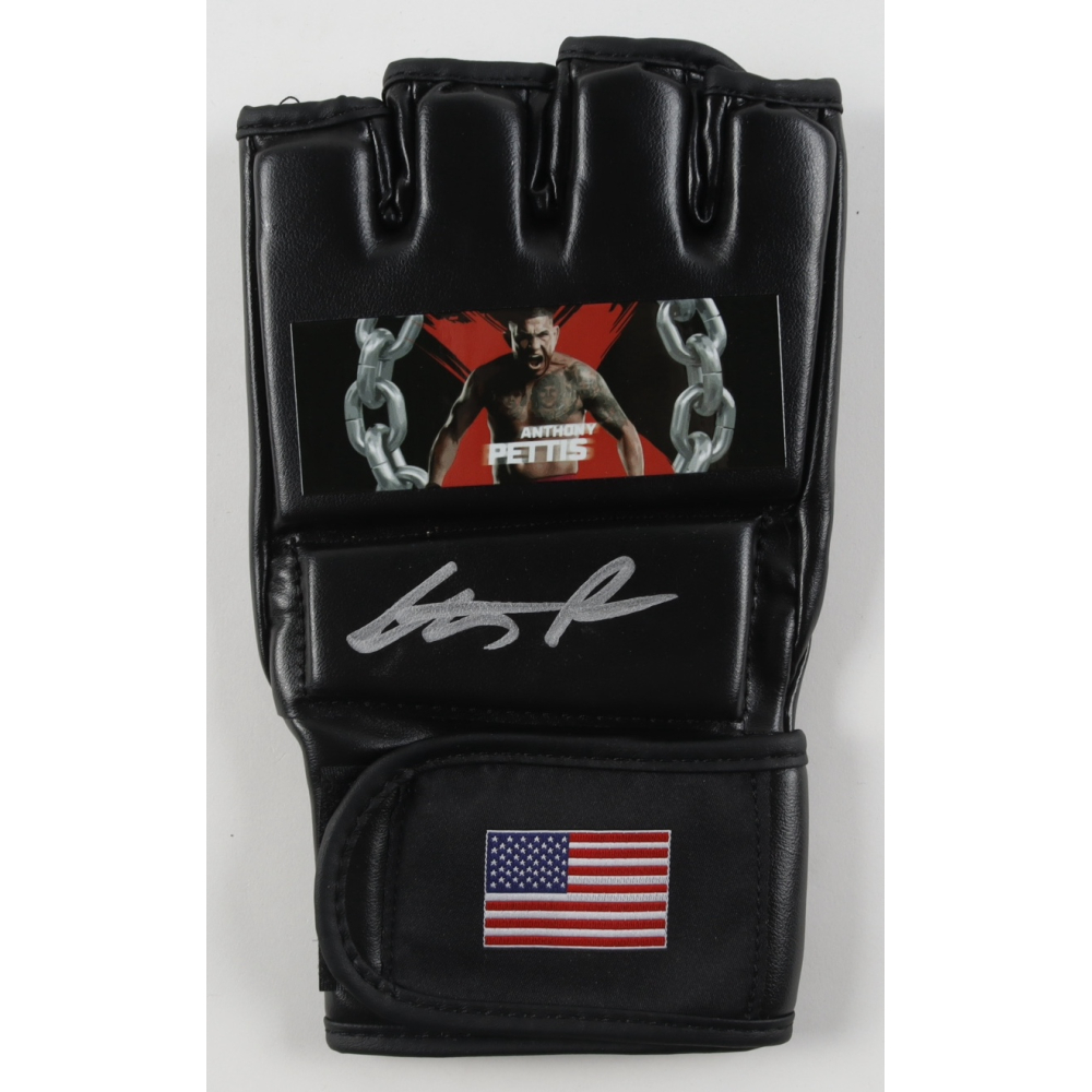 Anthony Pettis Signed MMA Custom USA Glove (Beckett) at PristineAuction.com