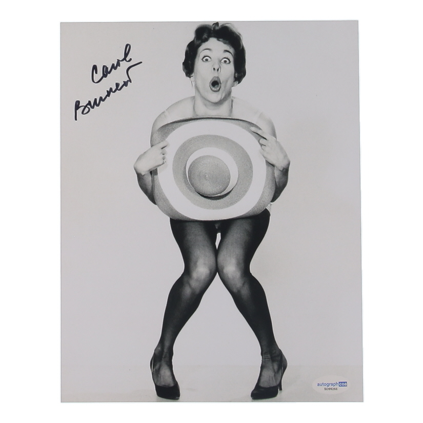 Carol Burnett Signed 8x10 Photo (ACOA) at PristineAuction.com Carol Burnett Signed 8x10 Photo (ACOA) at PristineAuction.com