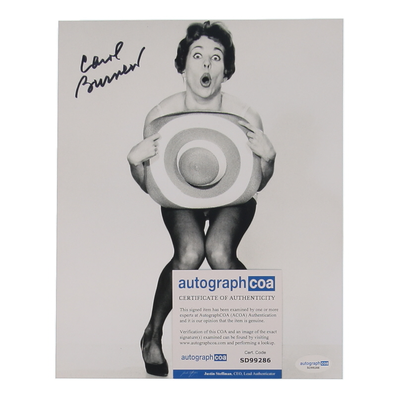 Carol Burnett Signed 8x10 Photo (ACOA) at PristineAuction.com Carol Burnett Signed 8x10 Photo (ACOA) at PristineAuction.com