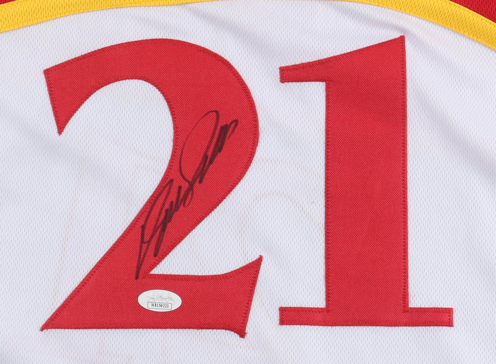 Dominique Wilkins Signed Jersey (JSA) at PristineAuction.com Dominique Wilkins Signed Jersey (JSA) at PristineAuction.com