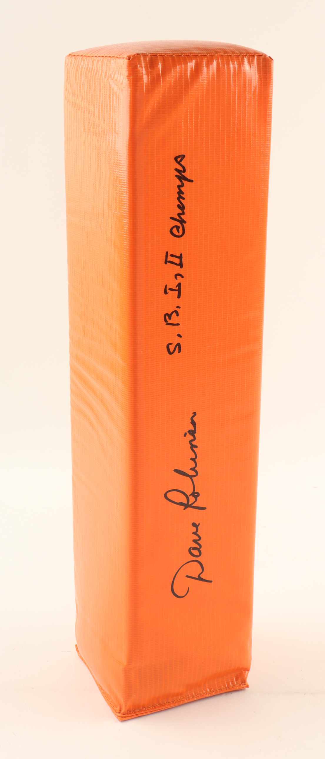Dave Robinson Signed Full-Size Pylon Inscribed "S.B. I, II Champs" (Beckett) at PristineAuction.com Dave Robinson Signed Full-Size Pylon Inscribed "S.B. I, II Champs" (Beckett) at PristineAuction.com