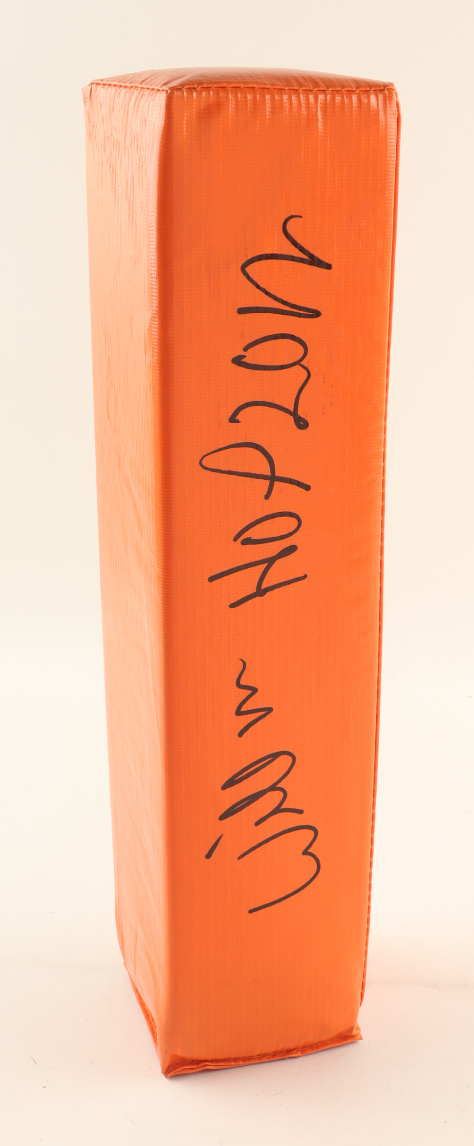 Willie Roaf Signed Full-Size Pylon Inscribed "HOF 2011" (Beckett) at PristineAuction.com Willie Roaf Signed Full-Size Pylon Inscribed "HOF 2011" (Beckett) at PristineAuction.com