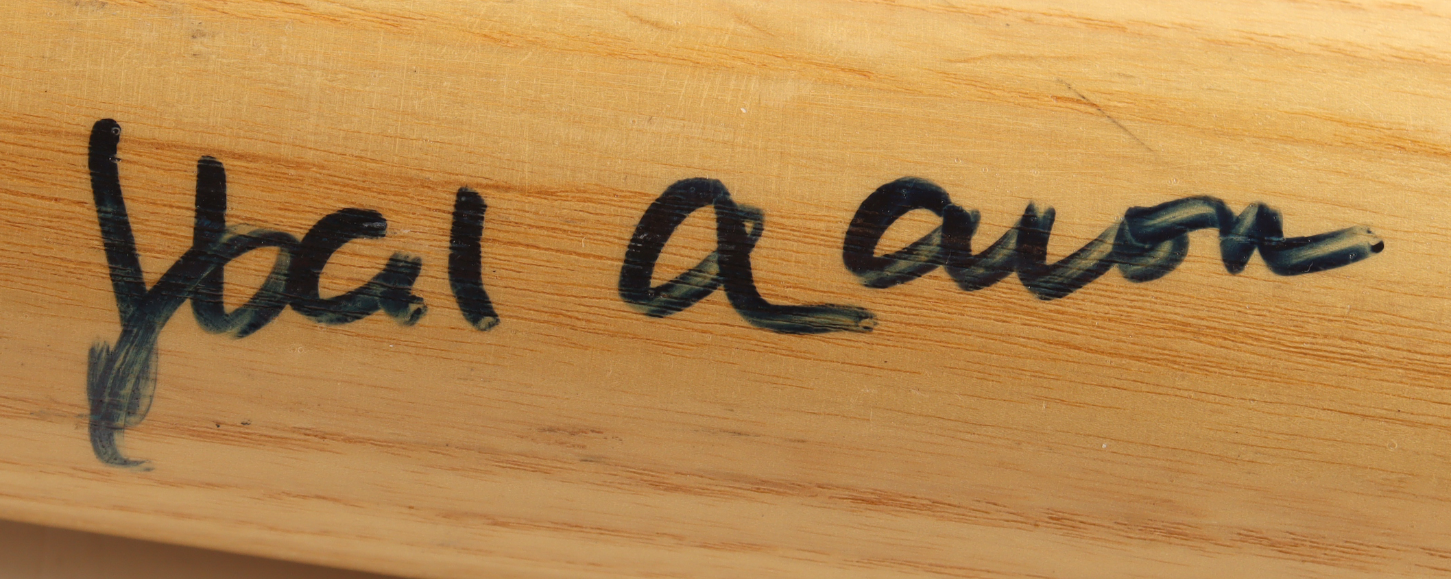 Hank Aaron Signed Adirondack Pro Baseball Bat (JSA) at PristineAuction.com Hank Aaron Signed Adirondack Pro Baseball Bat (JSA) at PristineAuction.com