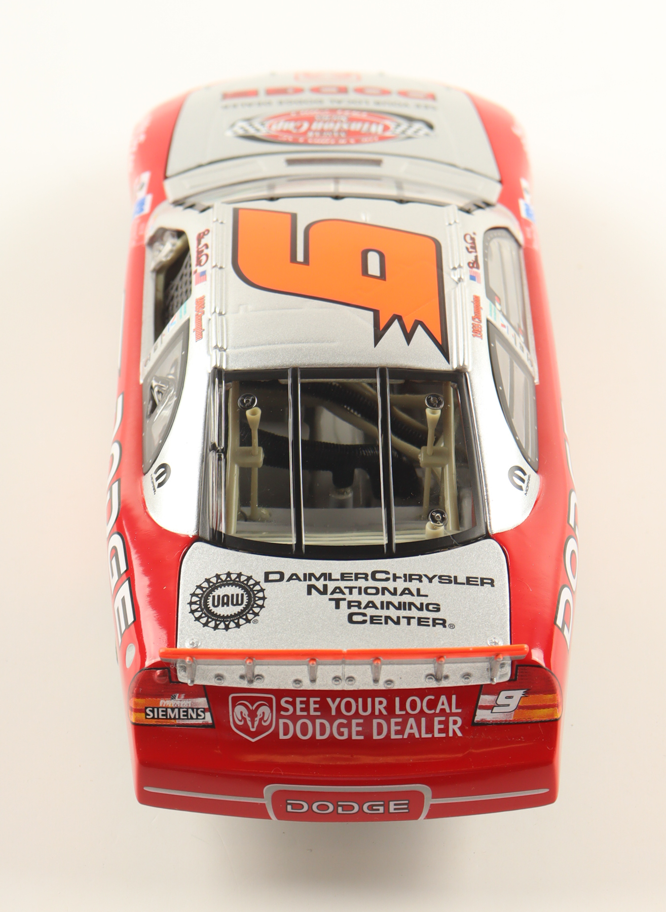 Bill Elliott LE NASCAR #9 Dodge / The Victory Lap - 2003 Intrepid 1:24 Scale Diecast Car at PristineAuction.com Bill Elliott LE NASCAR #9 Dodge / The Victory Lap - 2003 Intrepid 1:24 Scale Diecast Car at PristineAuction.com