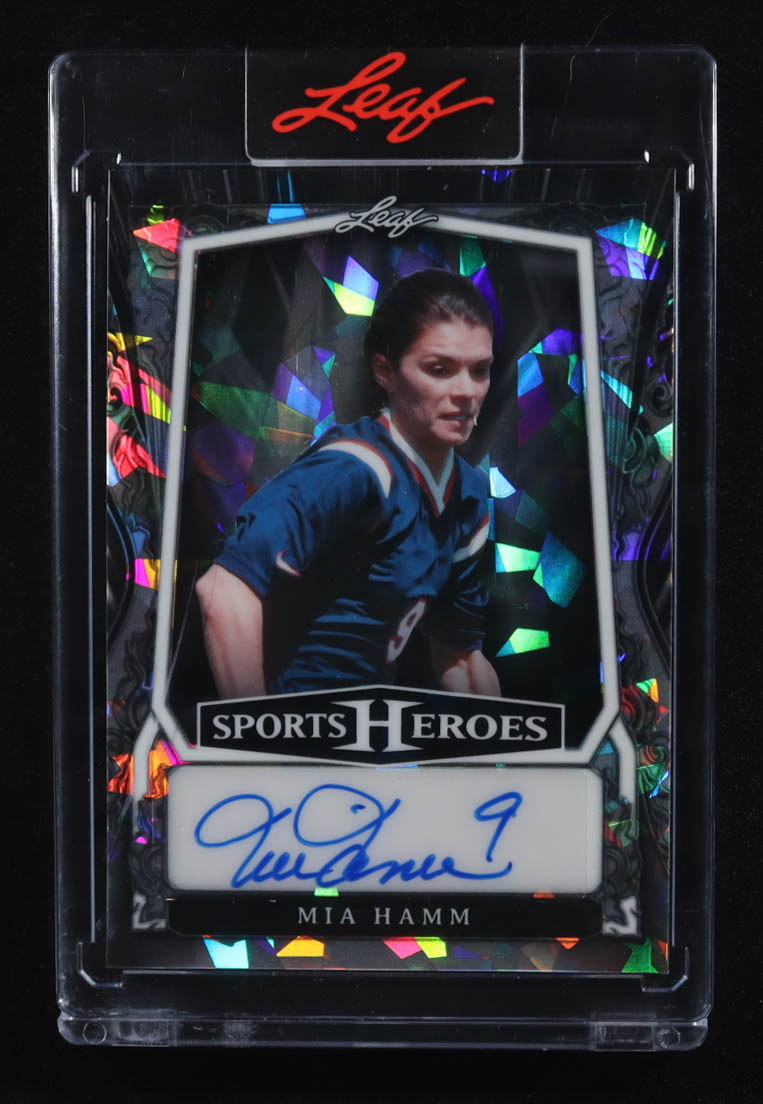 Mia Hamm 2025 Leaf Sports Heroes Autographs Silver Crystal #BAMH2 #16/35 at PristineAuction.com Mia Hamm 2025 Leaf Sports Heroes Autographs Silver Crystal #BAMH2 #16/35 at PristineAuction.com