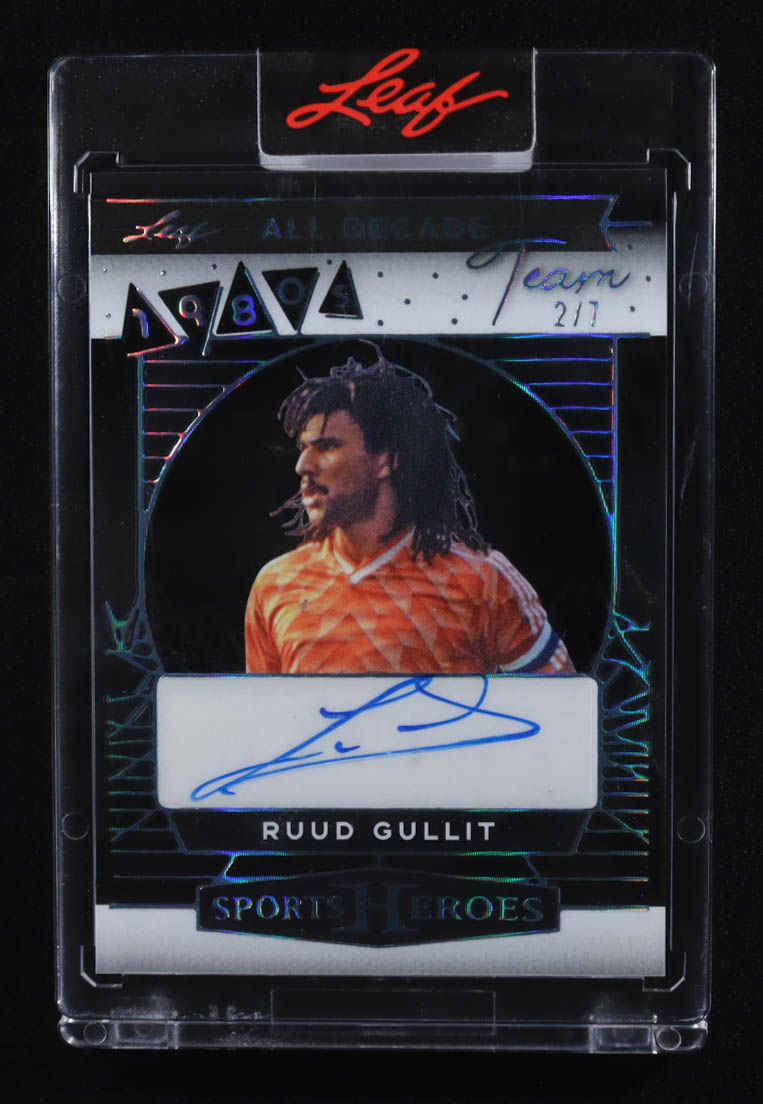 Ruud Gullit 2025 Leaf Sports Heroes All Decade Team '80s Autograph Clear Platinum Blue #D80ARG1 #2/7 at PristineAuction.com Ruud Gullit 2025 Leaf Sports Heroes All Decade Team '80s Autograph Clear Platinum Blue #D80ARG1 #2/7 at PristineAuction.com