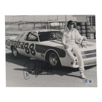 Darrell Waltrip Signed NASCAR 8x10 Photo (Beckett) at PristineAuction.com