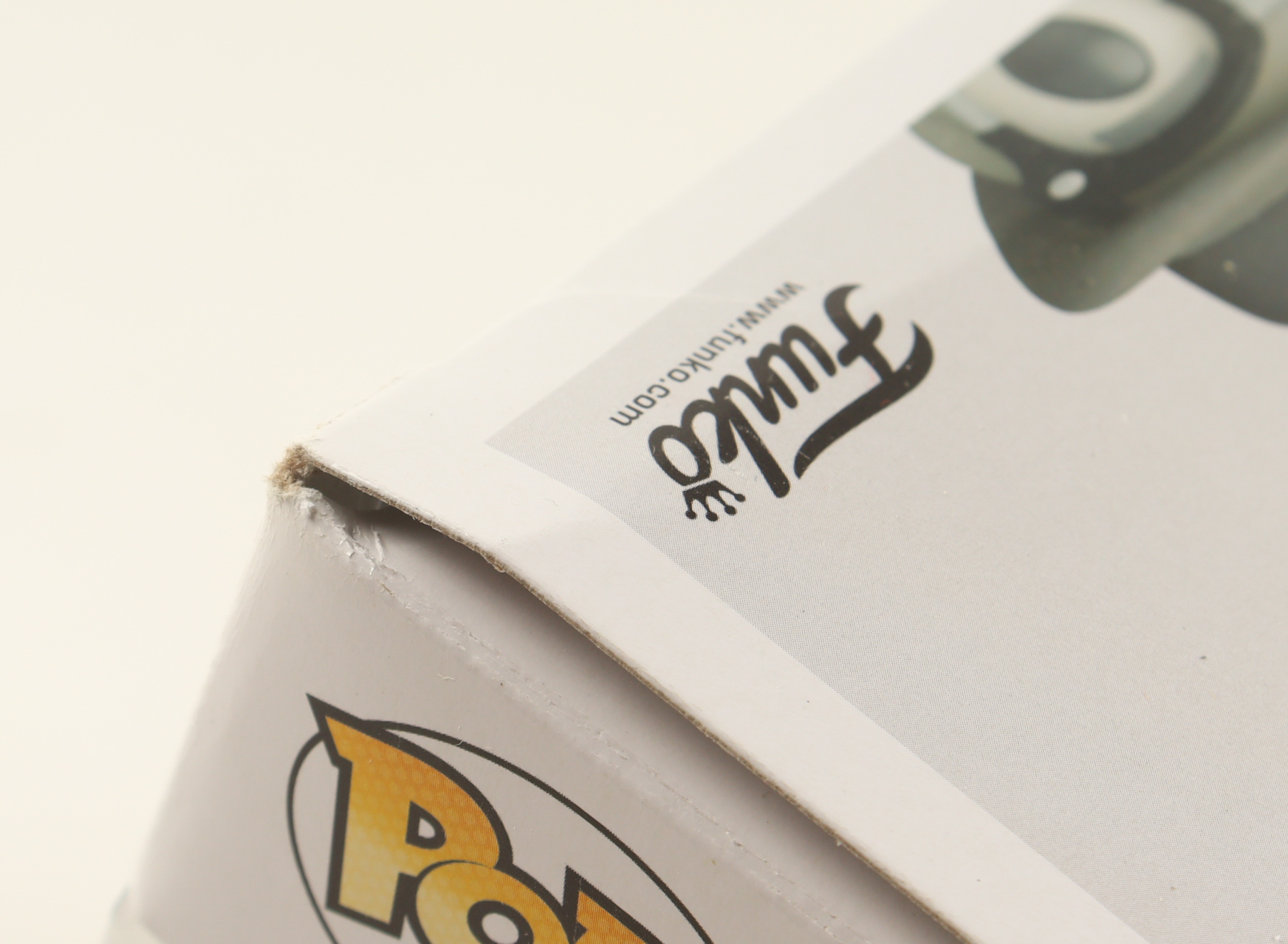 Paul Bettany Signed "Wanda Vision" #714 Vision 50s Bobble-Head Funko Pop! Vinyl Figure Inscribed "Viz" (Beckett) at PristineAuction.com Paul Bettany Signed "Wanda Vision" #714 Vision 50s Bobble-Head Funko Pop! Vinyl Figure Inscribed "Viz" (Beckett) at PristineAuction.com