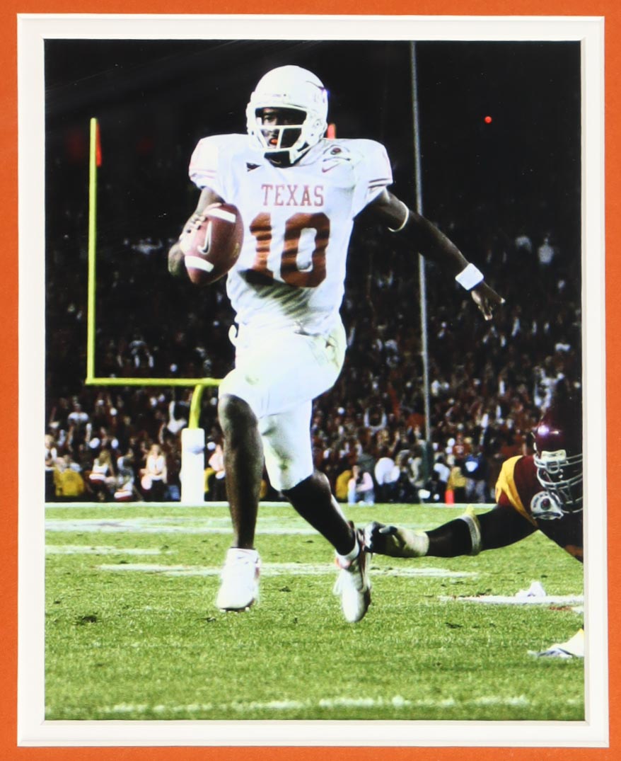 Vince Young Signed Custom Framed Jersey Display Inscribed "05 Nat'l Champs" & "9,245 Total Yards 81 Td's" (JSA) at PristineAuction.com Vince Young Signed Custom Framed Jersey Display Inscribed "05 Nat'l Champs" & "9,245 Total Yards 81 Td's" (JSA) at PristineAuction.com