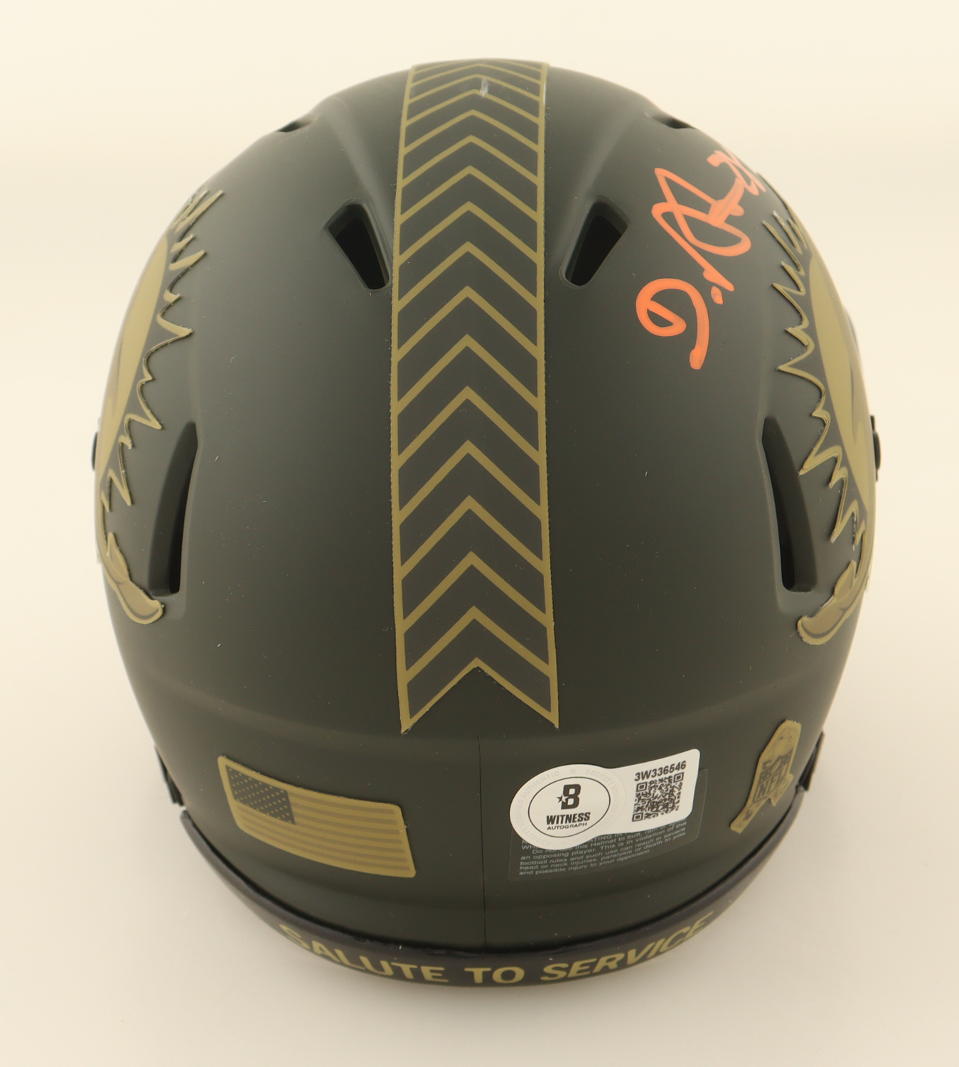 De’Von Achane Signed Dolphins Salute To Service Alternate Speed Mini Helmet (Beckett) at PristineAuction.com De’Von Achane Signed Dolphins Salute To Service Alternate Speed Mini Helmet (Beckett) at PristineAuction.com