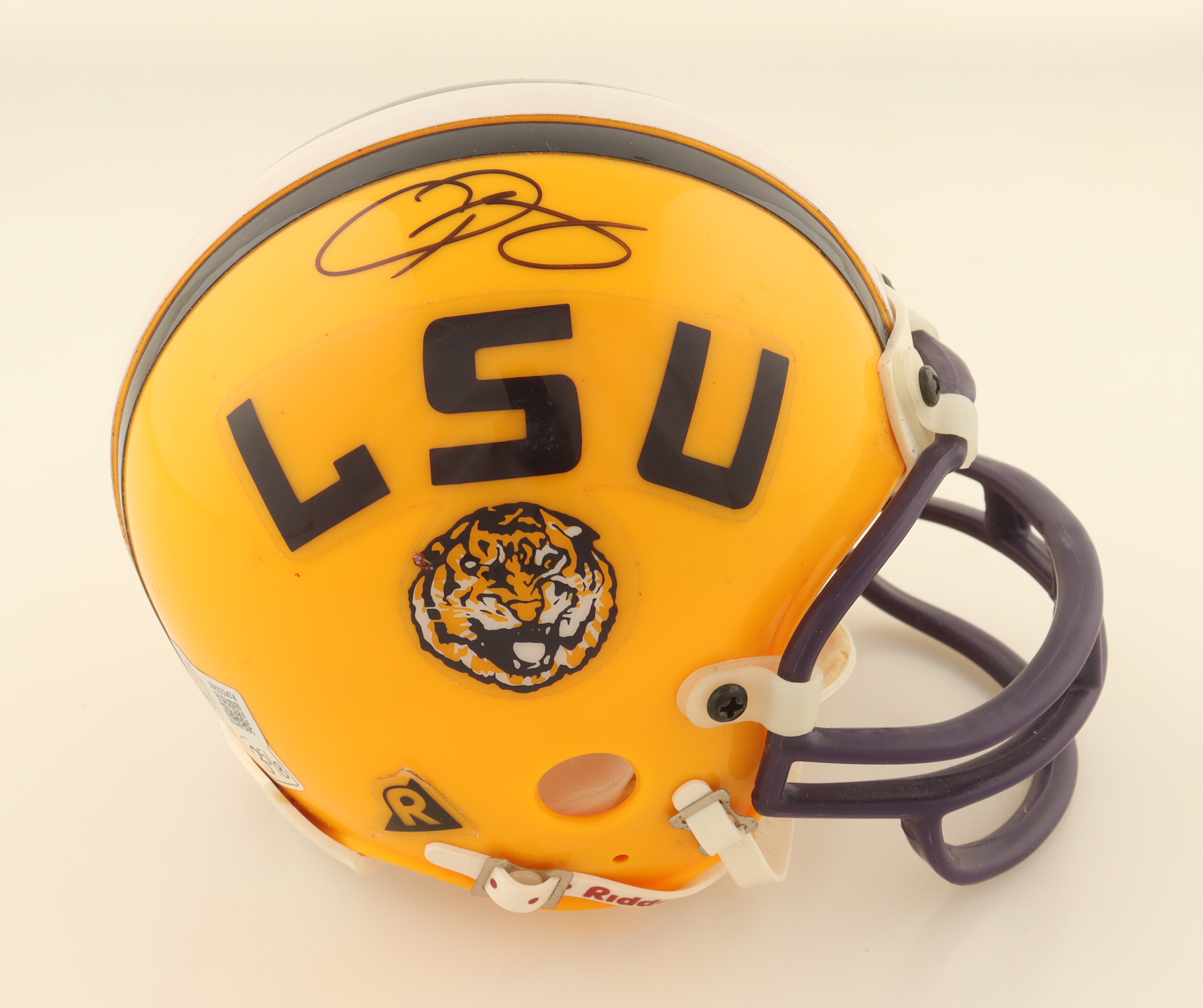 Odell Beckham Jr. Signed LSU Tigers Mini Helmet (Beckett) at PristineAuction.com Odell Beckham Jr. Signed LSU Tigers Mini Helmet (Beckett) at PristineAuction.com