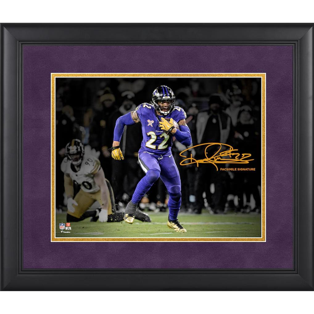 Derrick Henry Ravens Custom Framed Spotlight Photo at PristineAuction.com Derrick Henry Ravens Custom Framed Spotlight Photo at PristineAuction.com