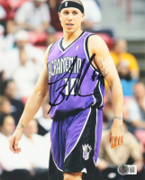Mike Bibby Signed Kings 8x10 Photo (Beckett) at PristineAuction.com