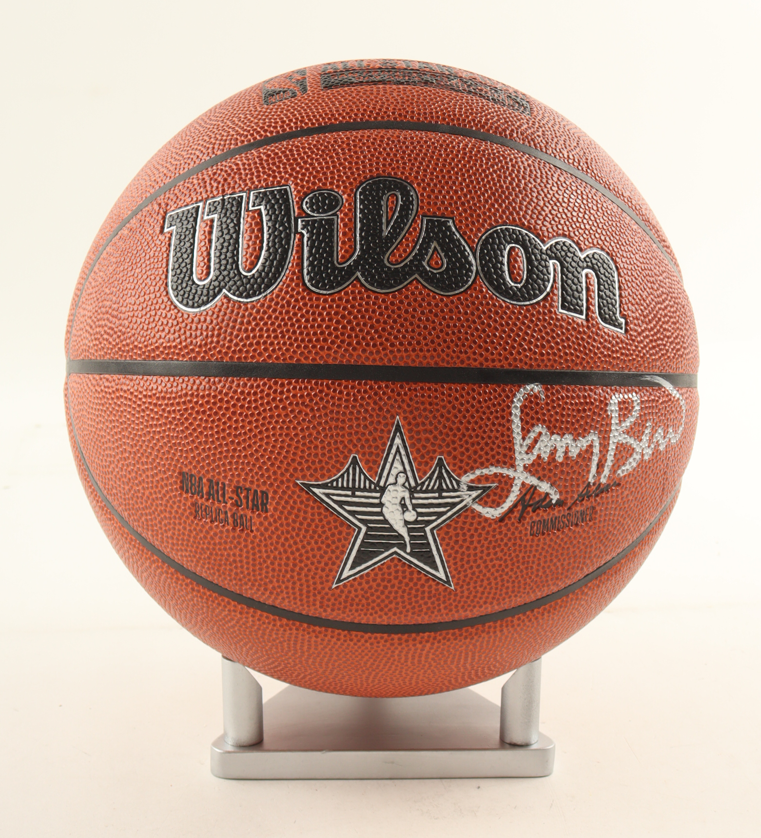 Larry Bird Signed NBA Basketball with Display Stand (PSA) at PristineAuction.com Larry Bird Signed NBA Basketball with Display Stand (PSA) at PristineAuction.com
