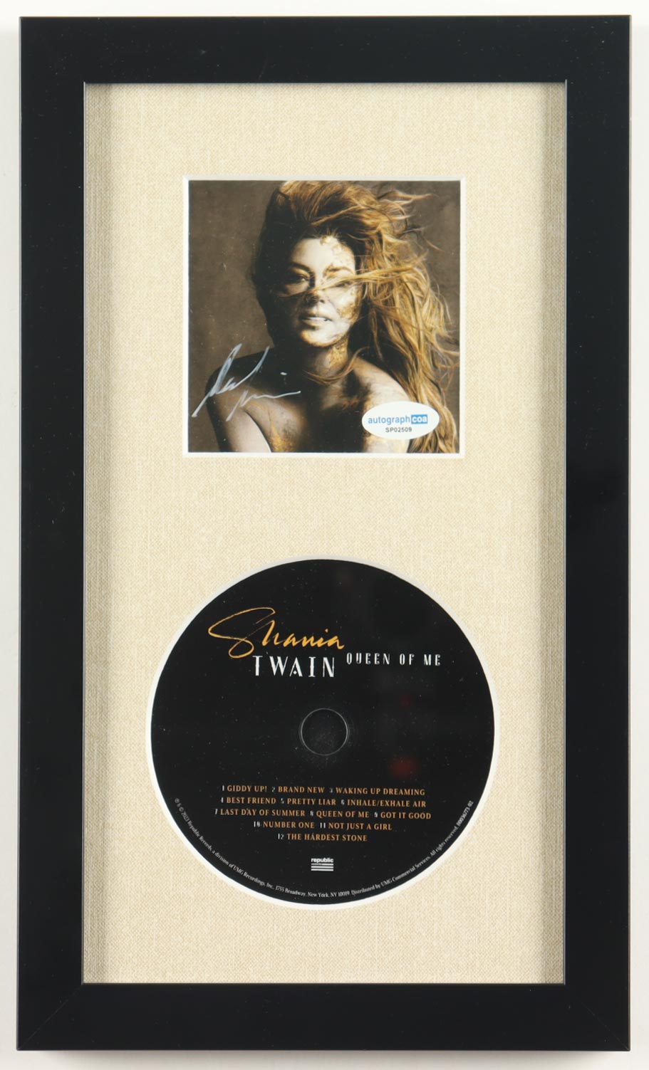 Shania Twain Signed Custom Framed "Queen of Me" CD Album Insert Display (ACOA) at PristineAuction.com Shania Twain Signed Custom Framed "Queen of Me" CD Album Insert Display (ACOA) at PristineAuction.com
