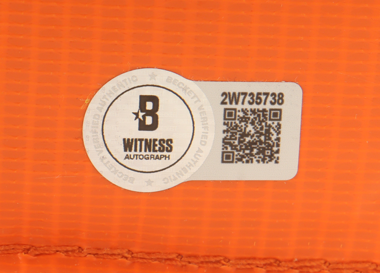 Jalen McMillan Signed Full-Size Football Pylon (Beckett) at PristineAuction.com Jalen McMillan Signed Full-Size Football Pylon (Beckett) at PristineAuction.com