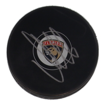 Aleksander Barkov Signed Panthers Logo Hockey Puck (Beckett) at PristineAuction.com Aleksander Barkov Signed Panthers Logo Hockey Puck (Beckett) at PristineAuction.com