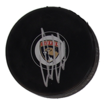 Aleksander Barkov Signed Panthers Logo Hockey Puck (Beckett) at PristineAuction.com Aleksander Barkov Signed Panthers Logo Hockey Puck (Beckett) at PristineAuction.com