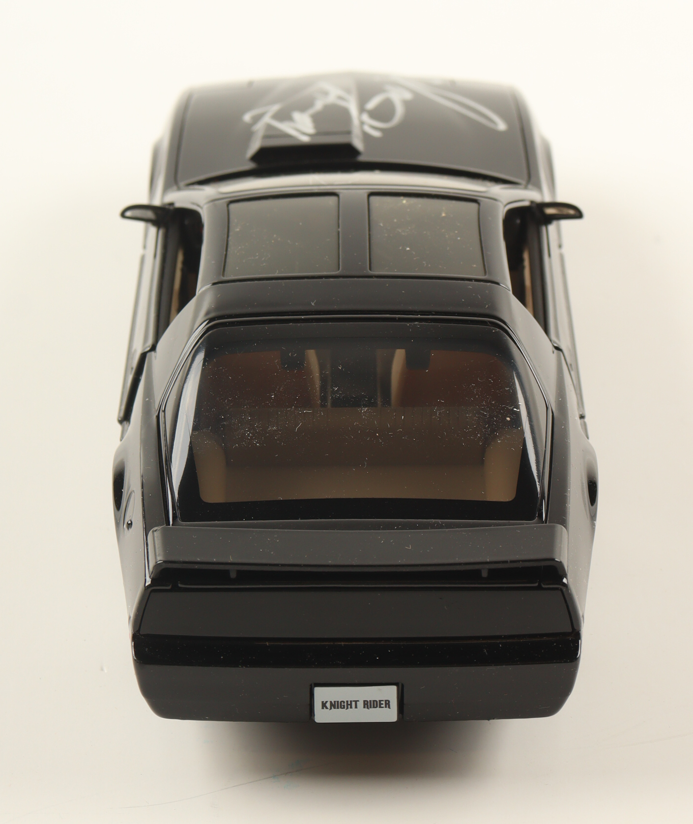David Hasselhoff Signed "Knight Rider" K.I.T.T. 1982 Pontiac Firebird Trans AM 1:24 Die-Cast Car (Beckett) at PristineAuction.com David Hasselhoff Signed "Knight Rider" K.I.T.T. 1982 Pontiac Firebird Trans AM 1:24 Die-Cast Car (Beckett) at PristineAuction.com