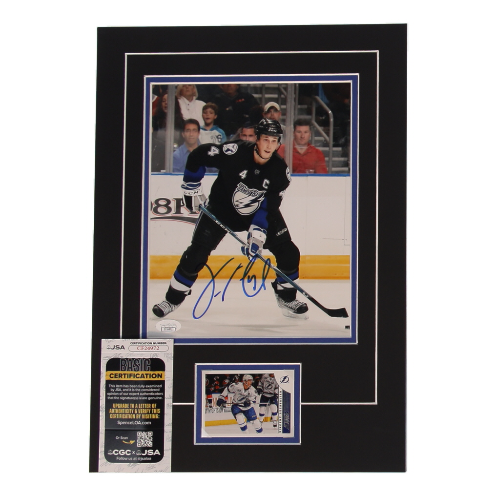 Vincent Lecavalier Signed 12x17 Custom Matted Photo Display with Sports card (JSA) at PristineAuction.com Vincent Lecavalier Signed 12x17 Custom Matted Photo Display with Sports card (JSA) at PristineAuction.com