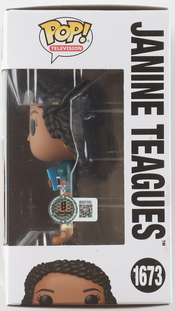 Quinta Brunson Signed "Abbott Elementary" #1673 Janine Teagues Funko Pop! Vinyl Figure (Beckett) at PristineAuction.com Quinta Brunson Signed "Abbott Elementary" #1673 Janine Teagues Funko Pop! Vinyl Figure (Beckett) at PristineAuction.com