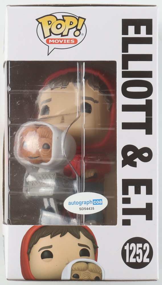 Henry Thomas Signed "E.T. The Extra Terrestrial" #1252 Elliot & E.T. Funko Pop! Vinyl Figure (ACOA) at PristineAuction.com Henry Thomas Signed "E.T. The Extra Terrestrial" #1252 Elliot & E.T. Funko Pop! Vinyl Figure (ACOA) at PristineAuction.com