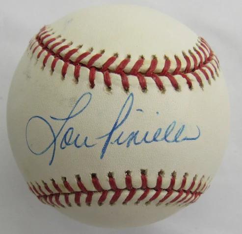 Lou Piniella Signed OML Baseball (JSA) at PristineAuction.com Lou Piniella Signed OML Baseball (JSA) at PristineAuction.com