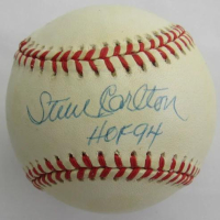 Steve Carlton Signed ONL Baseball Inscribed "HOF 94" (JSA) at PristineAuction.com