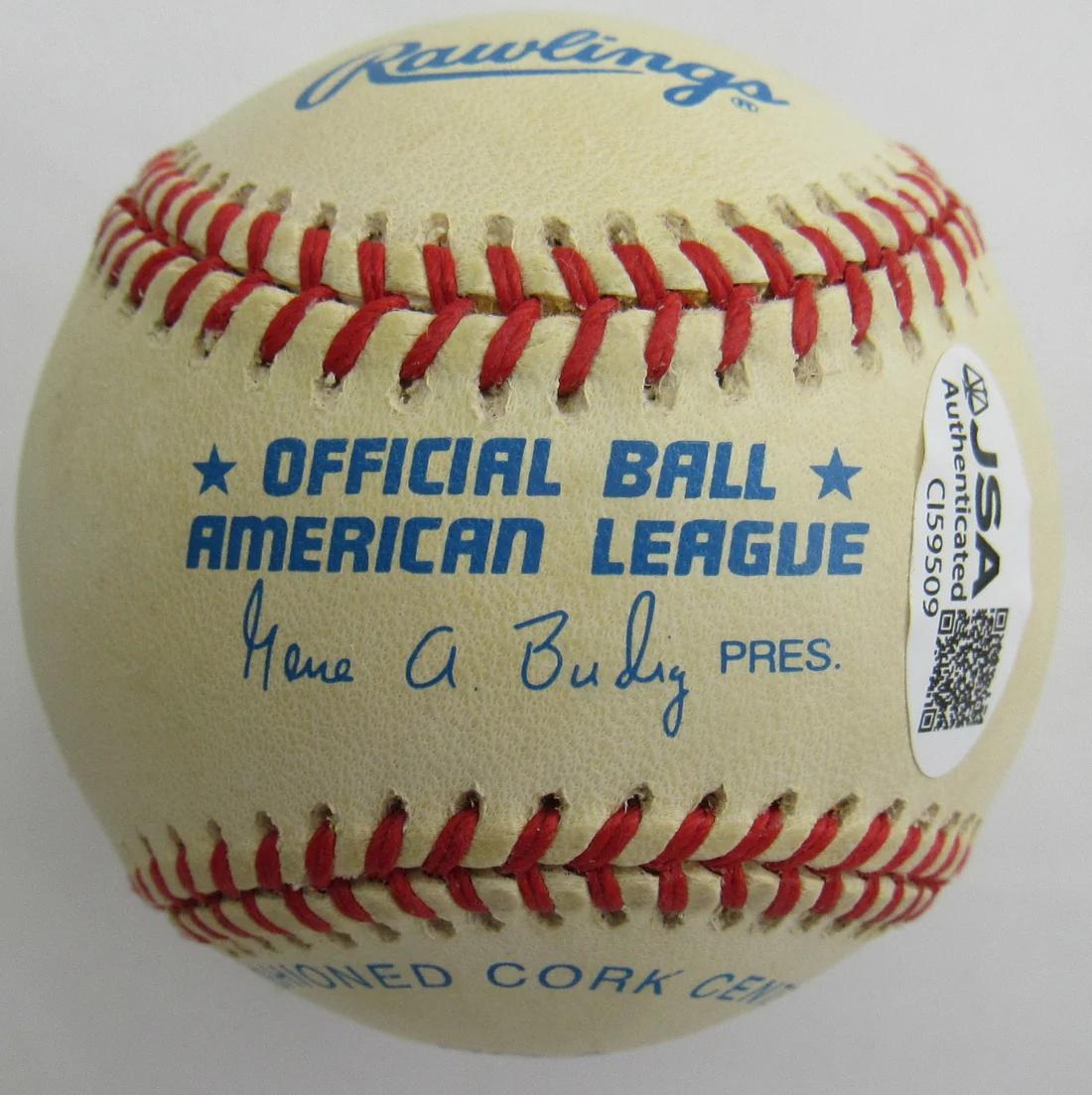 Robin Yount Signed OAL Baseball (JSA) at PristineAuction.com Robin Yount Signed OAL Baseball (JSA) at PristineAuction.com