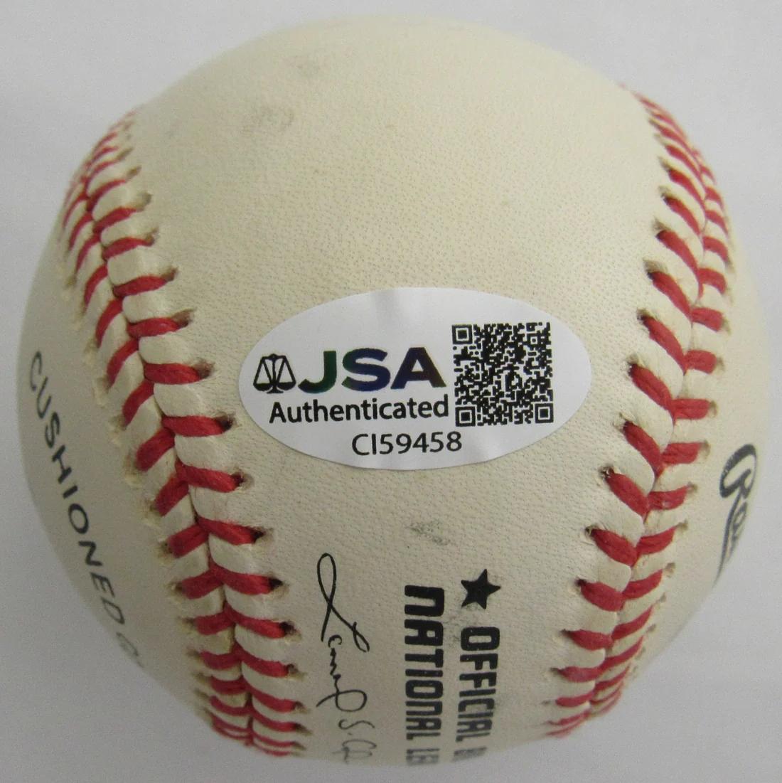 Albert Belle Signed ONL Baseball (JSA) at PristineAuction.com Albert Belle Signed ONL Baseball (JSA) at PristineAuction.com