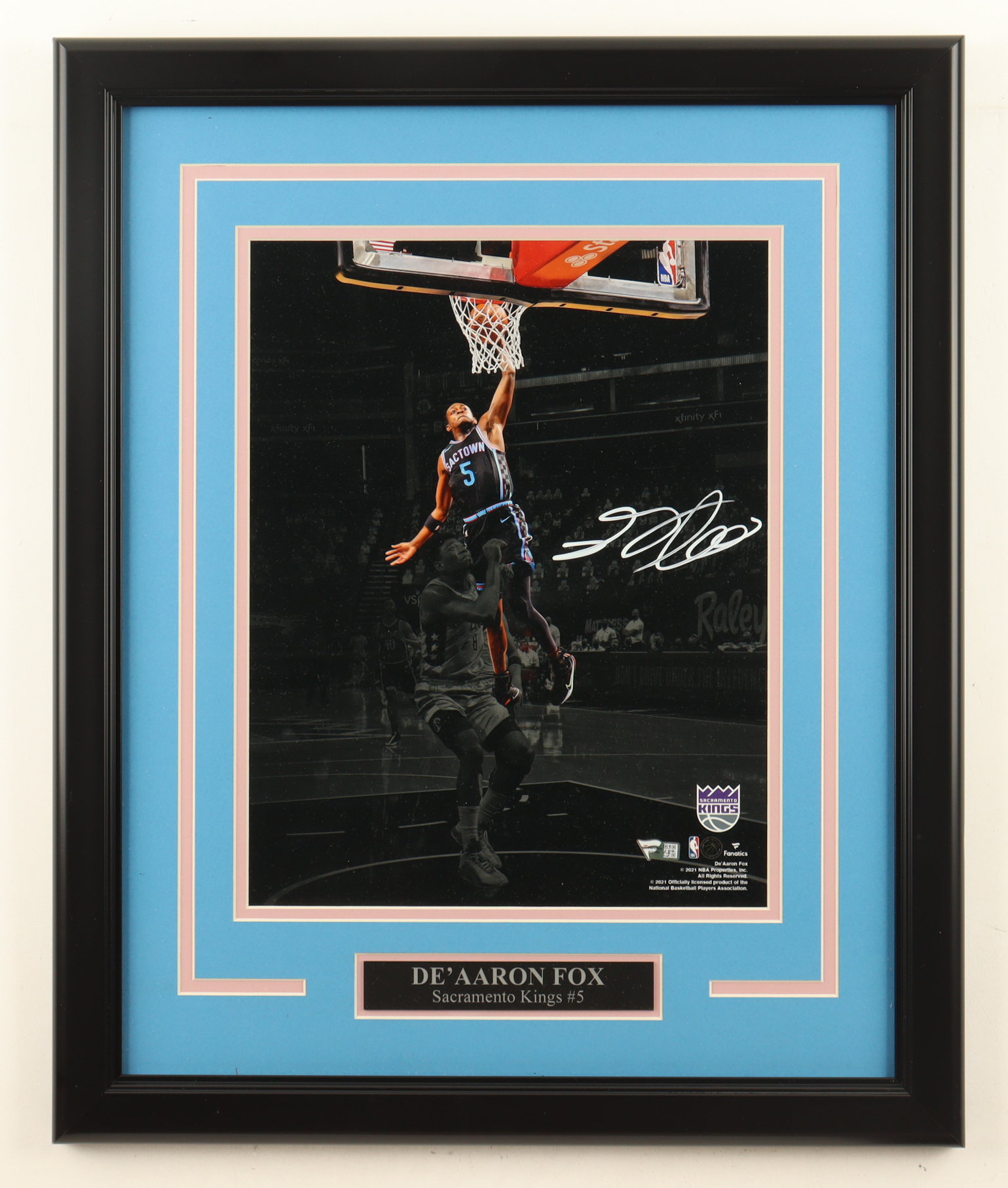 De'Aaron Fox Signed Kings Custom Framed Photo Display (Fanatics) at PristineAuction.com De'Aaron Fox Signed Kings Custom Framed Photo Display (Fanatics) at PristineAuction.com
