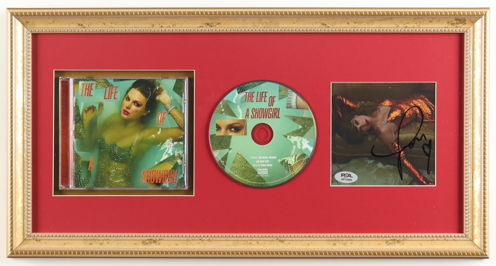 Taylor Swift Signed Custom Framed "The Life Of A Showgirl" CD Album Insert Display With Disc & Case (PSA) at PristineAuction.com Taylor Swift Signed Custom Framed "The Life Of A Showgirl" CD Album Insert Display With Disc & Case (PSA) at PristineAuction.com