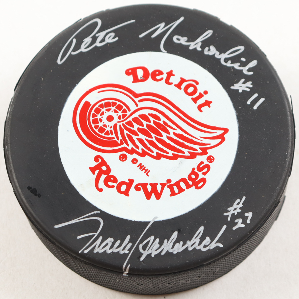 Frank Mahovlich & Pete Mahovlich Signed Detroit Red Wings Logo Hockey Puck with Display Case (PSA) at PristineAuction.com Frank Mahovlich & Pete Mahovlich Signed Detroit Red Wings Logo Hockey Puck with Display Case (PSA) at PristineAuction.com