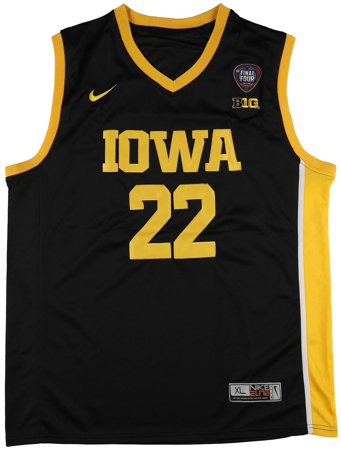 Caitlin Clark Signed Iowa Hawkeyes Nike Authentic Jersey Inscribed "3951 Pts" (Panini) at PristineAuction.com Caitlin Clark Signed Iowa Hawkeyes Nike Authentic Jersey Inscribed "3951 Pts" (Panini) at PristineAuction.com