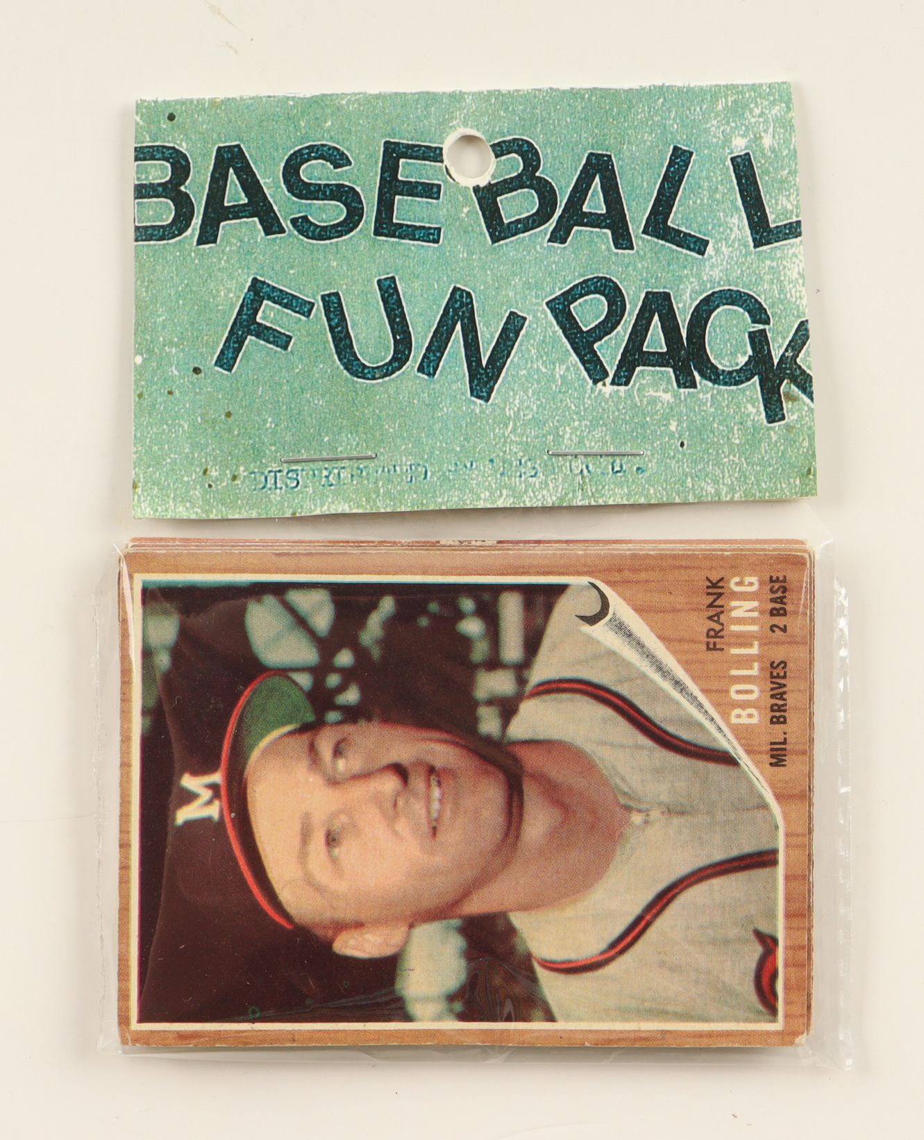 1962 Topps Baseball Card Fun Pack with (10) Cards at PristineAuction.com 1962 Topps Baseball Card Fun Pack with (10) Cards at PristineAuction.com
