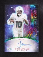 Tyreek Hill 2024 Leaf In The Game Used Galaxy of Stars Autographs Rainbow #GSTH1 #16/35 at PristineAuction.com