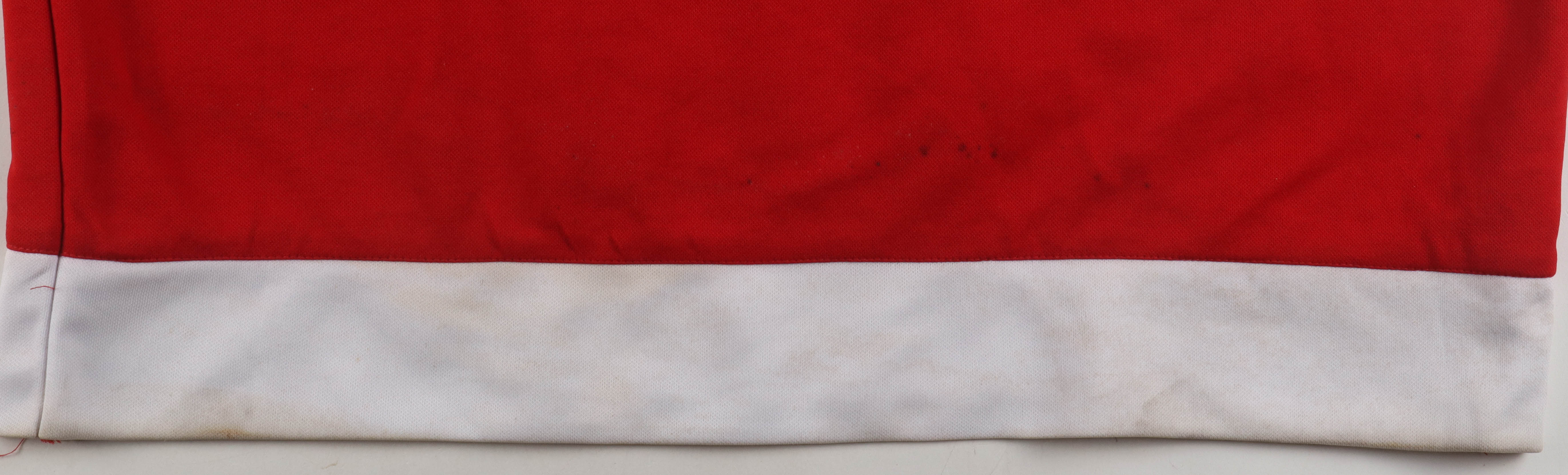 Gordie Howe Signed Career Highlight Stat Jersey (PSA) at PristineAuction.com Gordie Howe Signed Career Highlight Stat Jersey (PSA) at PristineAuction.com