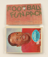 1960 Topps Football Card Fun Pack with (10) Cards at PristineAuction.com