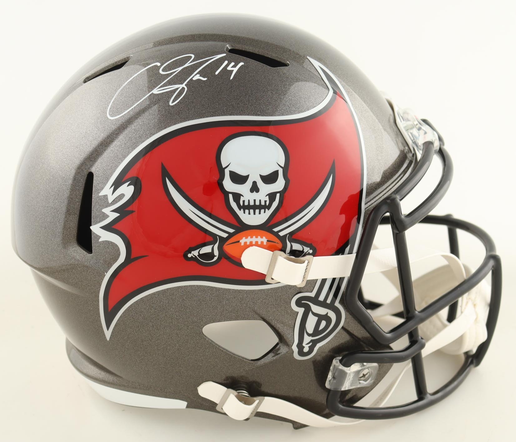Chris Godwin Signed Buccaneers Full-Size Speed Helmet (JSA) at PristineAuction.com Chris Godwin Signed Buccaneers Full-Size Speed Helmet (JSA) at PristineAuction.com