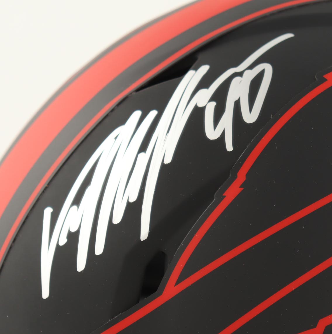 Von Miller Signed Bills Full-Size Authentic On-Field Eclipse Alternate Speed Helmet (Beckett) at PristineAuction.com Von Miller Signed Bills Full-Size Authentic On-Field Eclipse Alternate Speed Helmet (Beckett) at PristineAuction.com