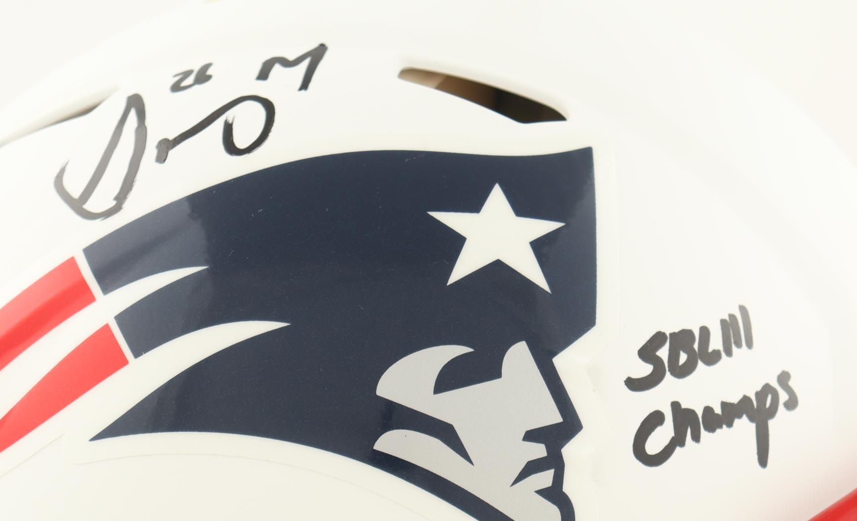 Sony Michel Signed Patriots Full-Size Authentic Flat White Speed Helmet Inscribed "SBLIII Champs" (Beckett) at PristineAuction.com Sony Michel Signed Patriots Full-Size Authentic Flat White Speed Helmet Inscribed "SBLIII Champs" (Beckett) at PristineAuction.com